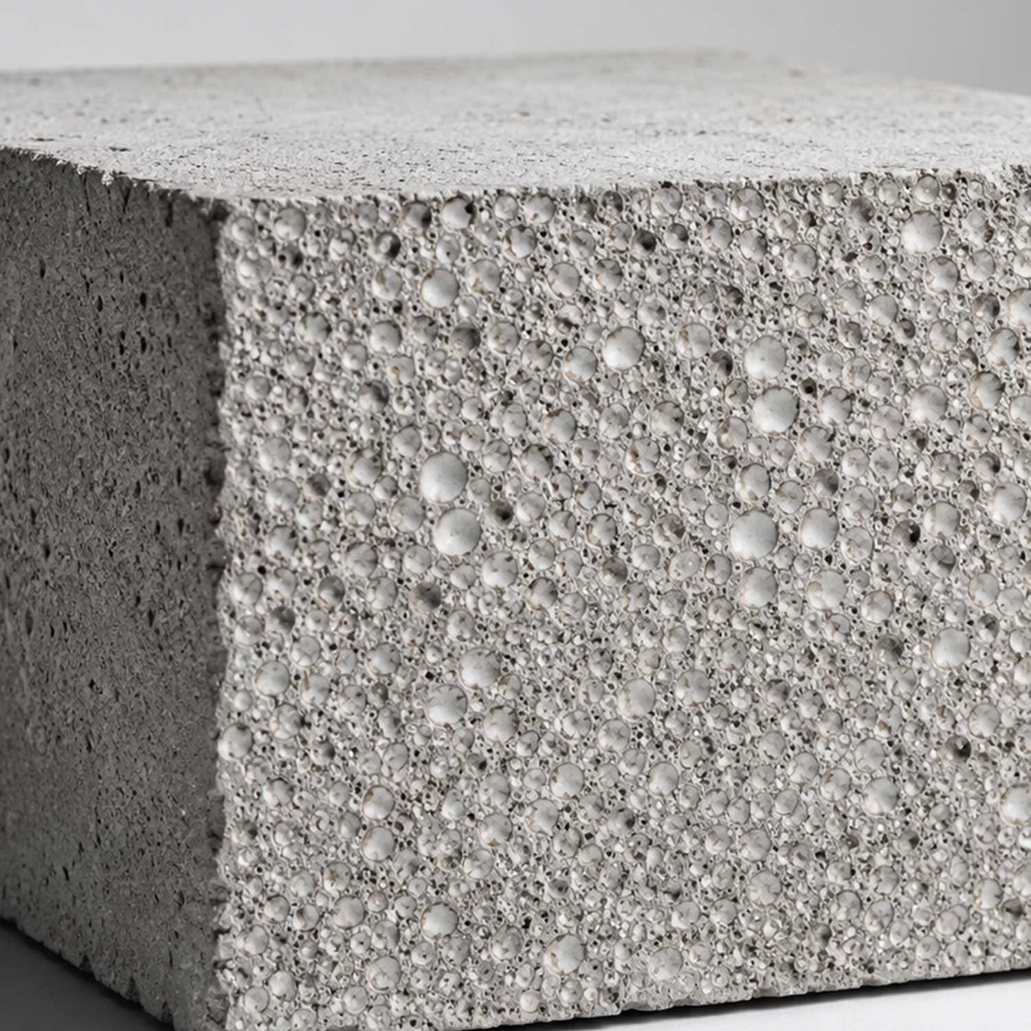Vermiculite concrete for lightweight concrete and lightweight screeds - EVOLMAT MINERALS GRANUTEC®